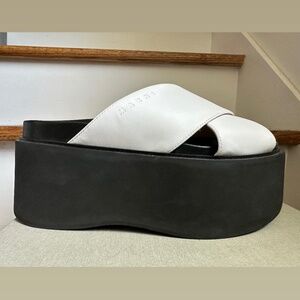 Marni platform cross-strap leather sandals sz EU36 US6